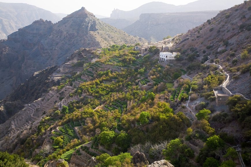 Top 10 Travel Destinations in Oman Outside Muscat